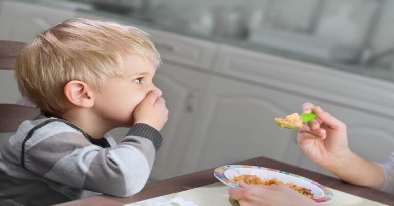 Pressuring Your Picky Eater to Eat Doesn’t Actually Work, Says Study