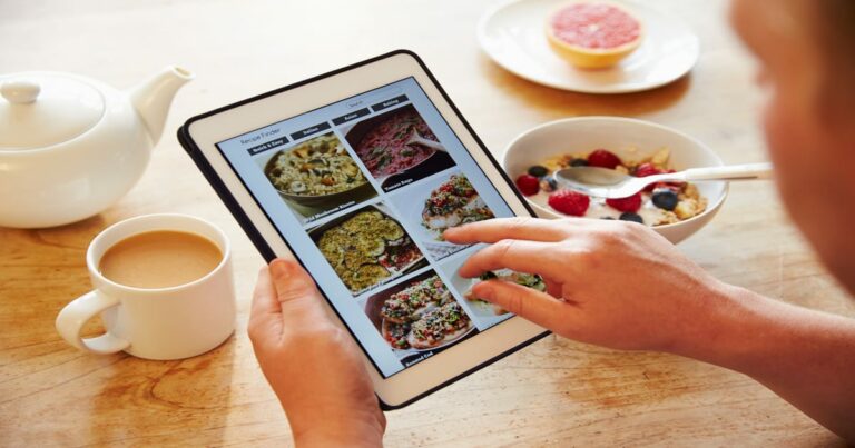 The 10 Best Meal Planning and Tracking Apps to Help You Lose Weight