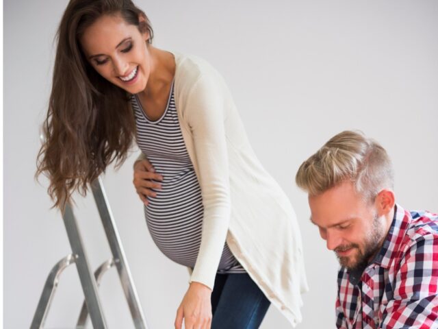 17 Ways To Prevent The 'Mommy Pooch' While Still Pregnant - Mommyish